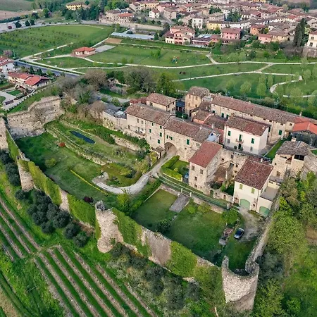 Teresa Garda View - Happy *