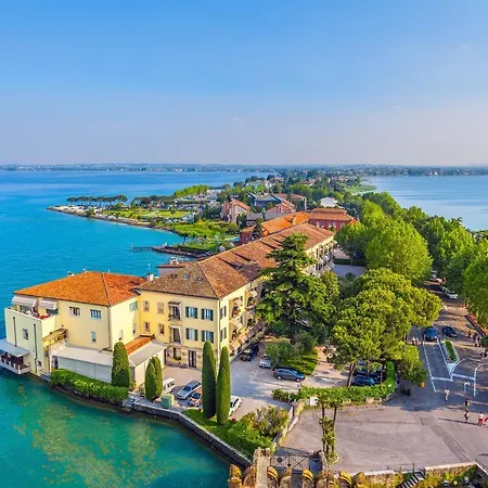 Teresa Garda View - Happy * Soiano Del Lago